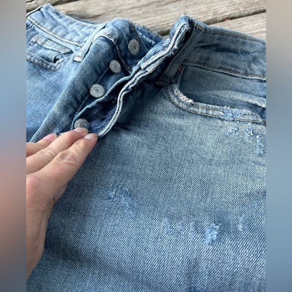 NEW! Old Navy Straight-Leg Jeans High-Rise Button-Up Distressed Ripped Sz 2 Crop - Picture 10 of 13